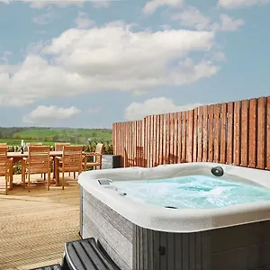  Holiday home - Hot Tub Cinema Games Sleeps 12 United Kingdom